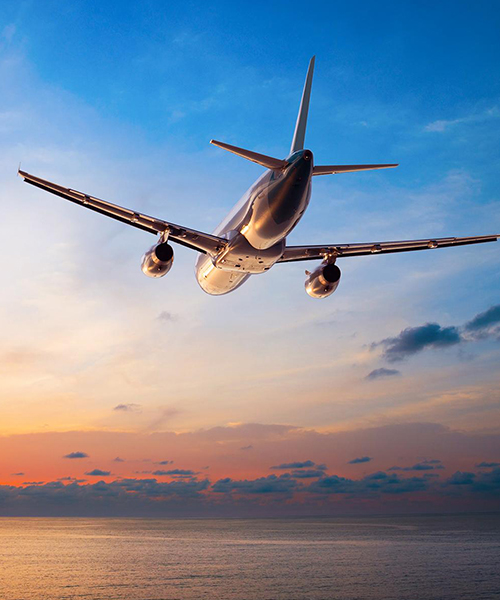 _0002_00_HERO_Make-Flying-More-Luxurious_shutterstock_129132983-copy